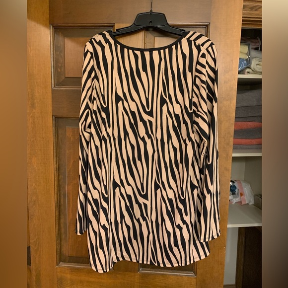 XL Tan and Black Zebra Print Long Sleeve Lynnae Shirt - Picture 4 of 6